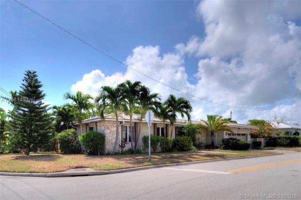 Altos Del Mar, 400 93rd St, Surfside, Florida 33154, image 2
