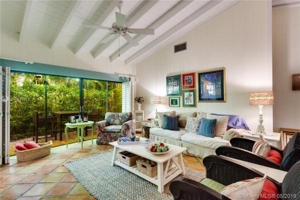 Coral Gables Country Club, 626 Fluvia Ave, Coral Gables, Florida 33134, image 2