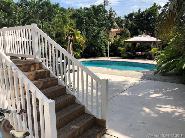 Adele Heights, 1510 SW 18th St, Miami, Florida 33145, image 2