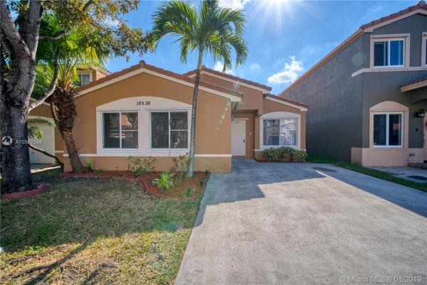 Tesoro At Forest Lakes, 16536 SW 97th St, The Hammocks, Florida 33196, image 2