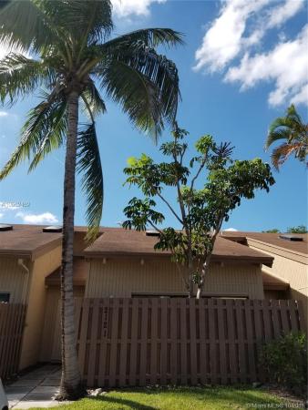 The Escape At Arrowhead, 2121 SW 81st Ave, Davie, Florida 33324, image 2