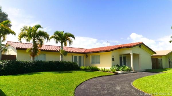 Bel Aire, 10450 SW 199th St, Cutler Bay, Florida 33157, image 2
