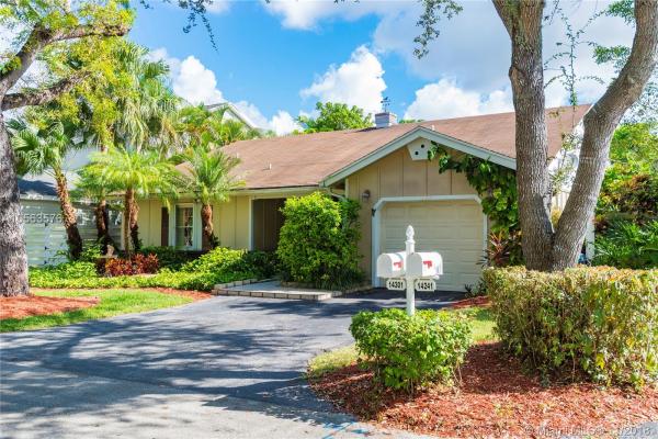 Rooster's Ridge, 14301 SW 146th Ter, Country Walk, Florida 33186, image 2