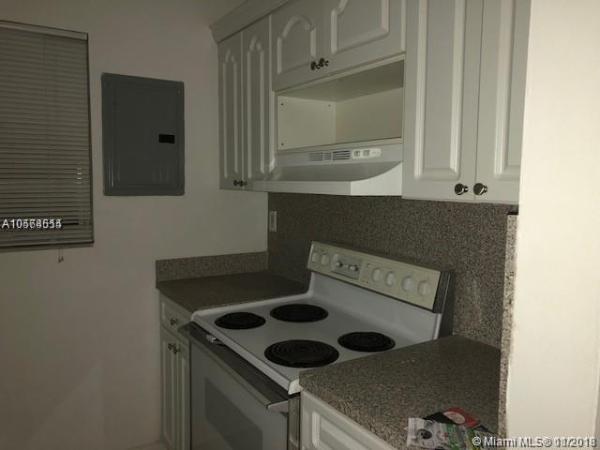 72 399 #311, Miami, Florida 33126, image 2