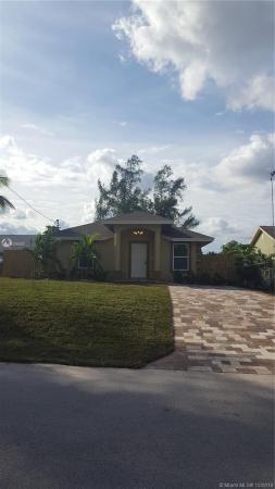 Southern Boulevard Pines, 125 Dorothy Dr, West Palm Beach, Florida 33415, image 2