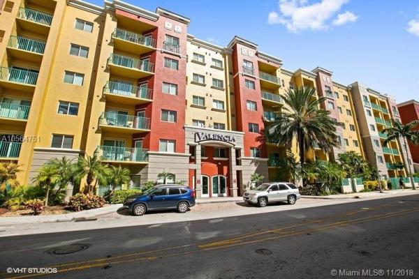 Valencia, 6001 SW 70th St #350, South Miami, Florida 33143, image 2