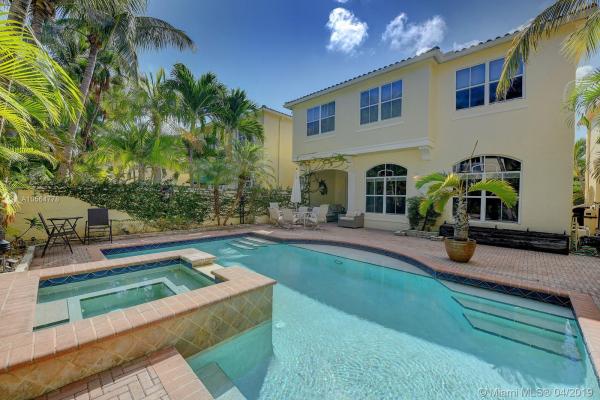Aventura Lakes, 3227 NE 212th St, Aventura, Florida 33180, image 2