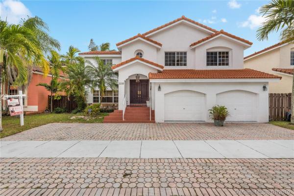 Renaissance At Lakes Of The Meadow, 15480 SW 47th St, Kendall West, Florida 33185, image 2