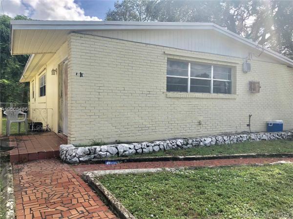 Rainbow Park, 15115 NW 18th Ave, Miami Gardens, Florida 33054, image 2