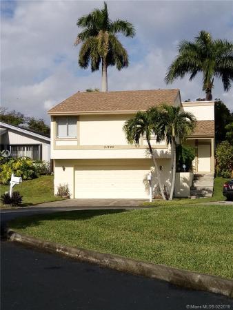 Montego Bay, 21720 SW 99th Pl, Cutler Bay, Florida 33190, image 2
