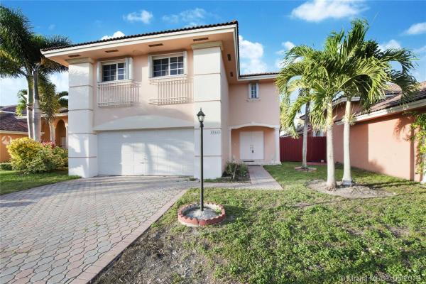 15443 SW 35th Ter, Unincorporated Dade County, Florida 33185, image 2