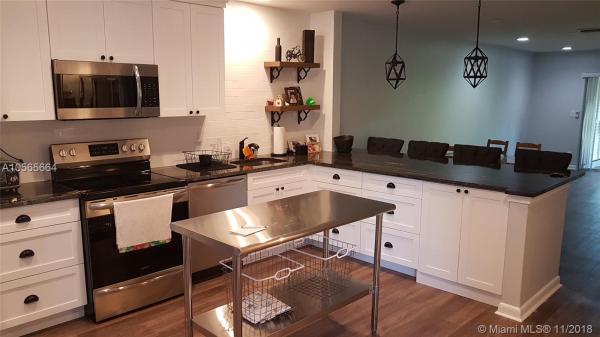 Bridgeview, 5178 Privet Pl #B, Delray Beach, Florida 33484, image 2