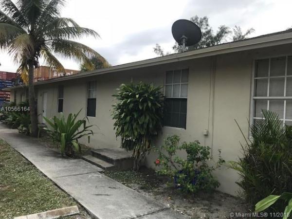 Riviera Beach No HOA, 128 W 10th St, Riviera Beach, Florida 33404, image 2
