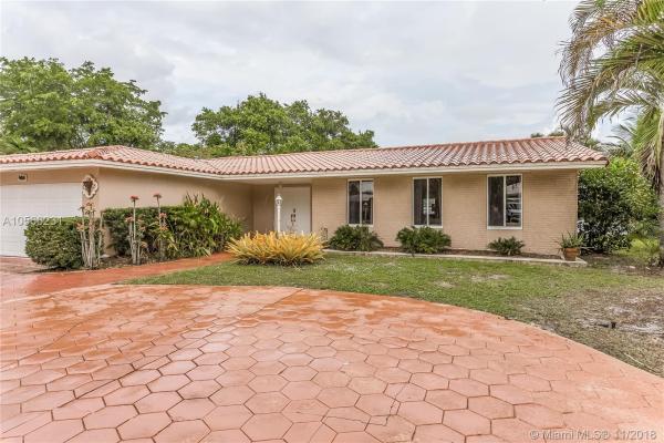 Miami Lakes Residential, 14601 Sabal Dr, Miami Lakes, Florida 33014, image 2