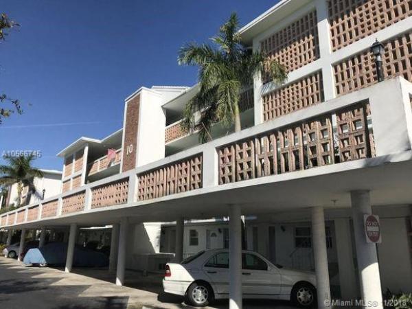 Palm Royal, 10 SE 13th St #D4, Boca Raton, Florida 33432, image 2