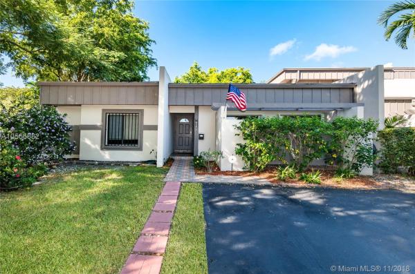 Creekside Villas, 7408 SW 105th Pl., Kendall, Florida 33173, image 2