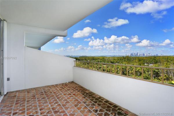 Commodore Club West, 155 Ocean Lane Dr #1006, Key Biscayne, Florida 33149, image 2