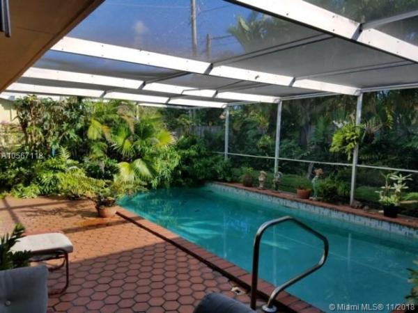 Sunrise Manor, 7830 SW 31st St, Westchester, Florida 33155, image 2