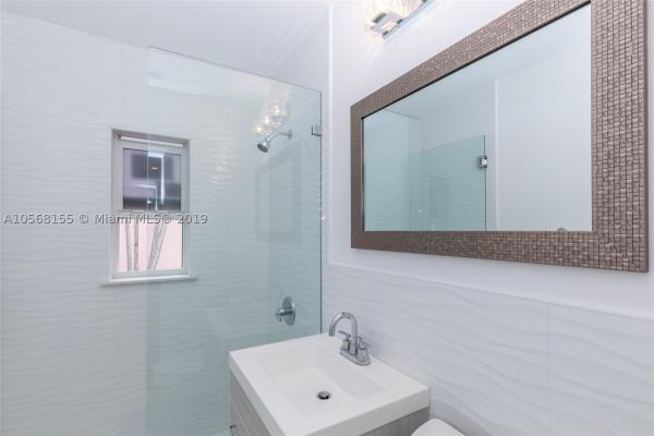 Country Club Estates, 616 East Dr, Miami Springs, Florida 33166, image 2