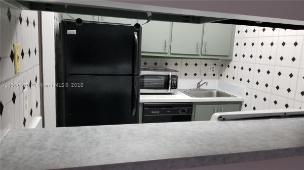 Hampton Court, 5991 Washington St #225, Hollywood, Florida 33023, image 3