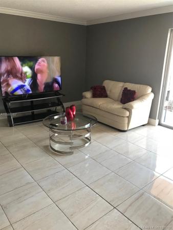 Lancaster, 6950 W 6th Ave #224, Hialeah, Florida 33014, image 2