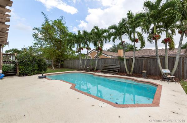 Weitzer Shauna Meadows, 15450 SW 158th St, Richmond West, Florida 33187, image 2