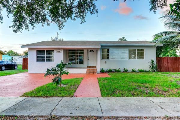 Pine Tree Park, 3101 NW 165th St, Miami Gardens, Florida 33054, image 2