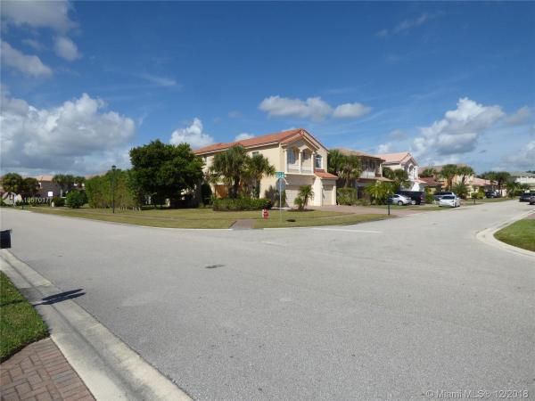 Bella Terra, 101 Bellezza Ter, Royal Palm Beach, Florida 33411, image 2