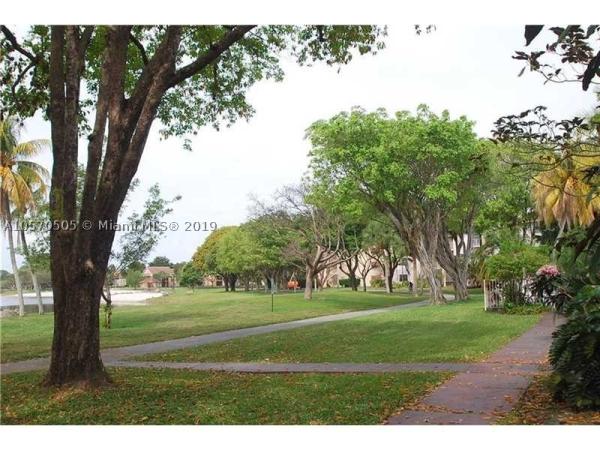 Hammocks Trails, The Hammocks, Florida 33196, image 3