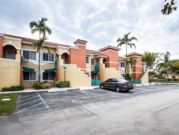 Bonita Golf View Townvillas 2, 7085 NW 173rd Dr #406, Hialeah, Florida 33015, image 2