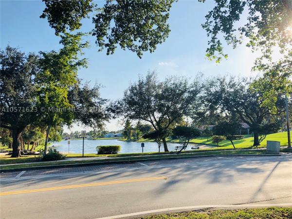 Miami Lakes Residential, 6960 Willow Ln, Miami Lakes, Florida 33014, image 3