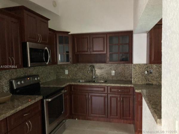 R & J Manor, 14720 NE 12th Ave, North Miami, Florida 33161, image 2