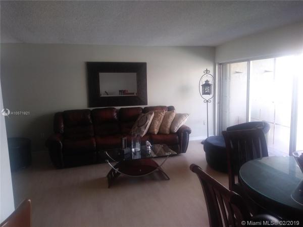 Park East, Fountainebleau, Florida 33172, image 2