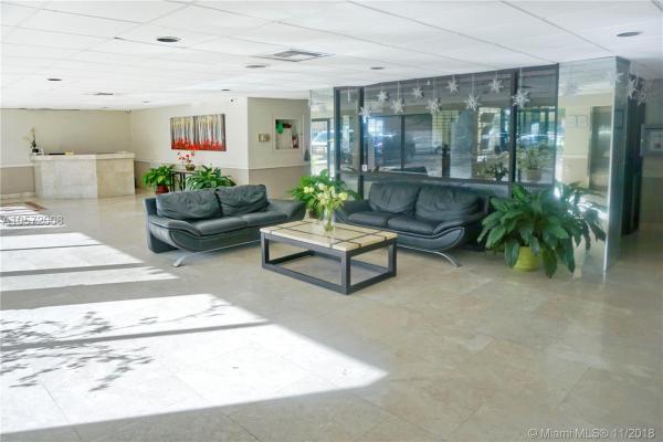 Bayshore Yacht & Tennis Club, 7904 West Dr #601, North Bay Village, Florida 33141, image 2