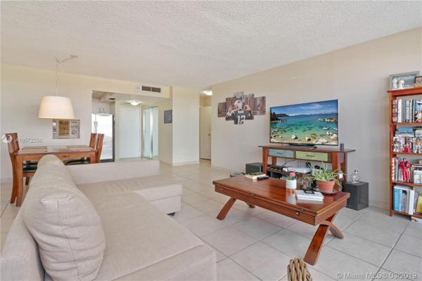Bayview Towers South, 2100 Sans Souci Blvd #A610, North Miami, Florida 33181, image 2