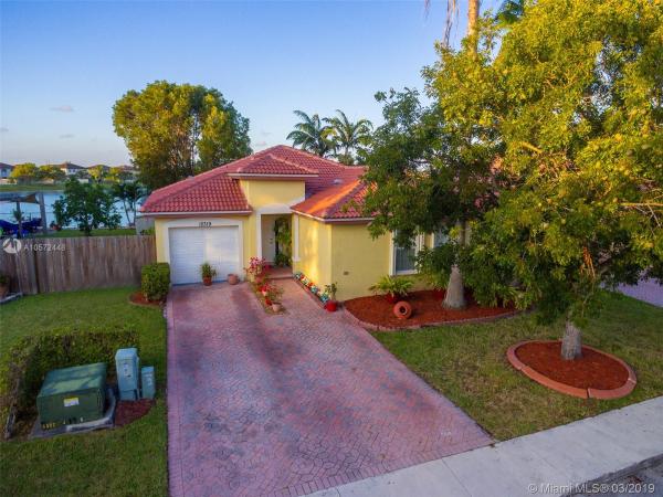 Bonita Lakes, 12319 SW 140th St, Three Lakes, Florida 33186, image 2