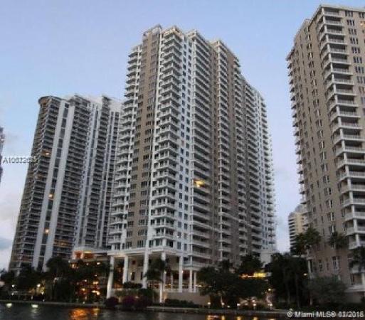 Courts Brickell Key, 801 Brickell Key Blvd #1906, Miami, Florida 33131, image 2