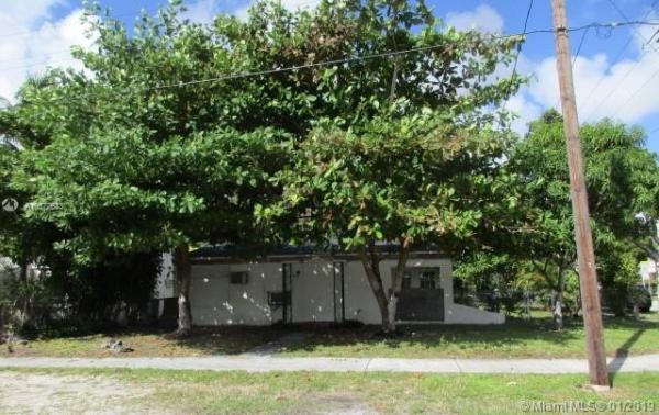 Irons Manor, 695 NE 130th St, North Miami, Florida 33161, image 2