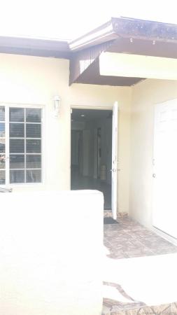 Lakes Of Acadia, 19597 NW 55th Cir Pl #19597, Miami Gardens, Florida 33055, image 2