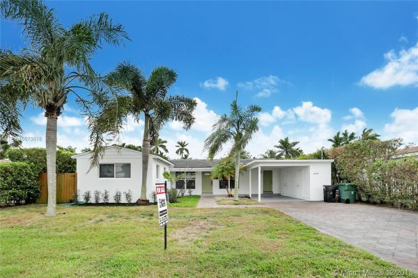 South New River Isles, 1004 Avocado Isle, Fort Lauderdale, Florida 33315, image 2