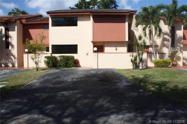 Kendall Walk, 15023 SW 89th Ter, The Hammocks, Florida 33196, image 2