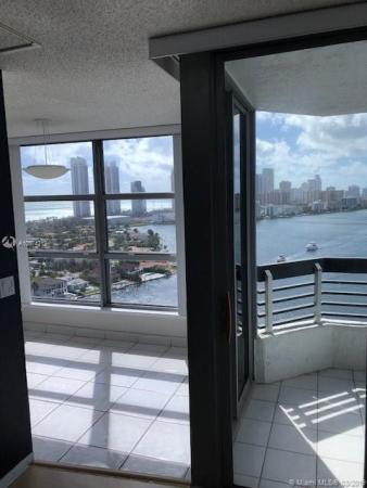 Mystic Pointe Tower 200, 19101 NE 36th Ct #2201, Aventura, Florida 33180, image 2