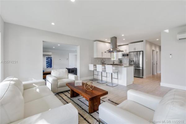 Treasure Island, 7549 W Treasure Dr, North Bay Village, Florida 33141, image 2