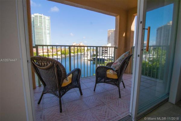 The Yacht Club At Aventura, 19999 E Country Club Dr #1502, Aventura, Florida 33180, image 2