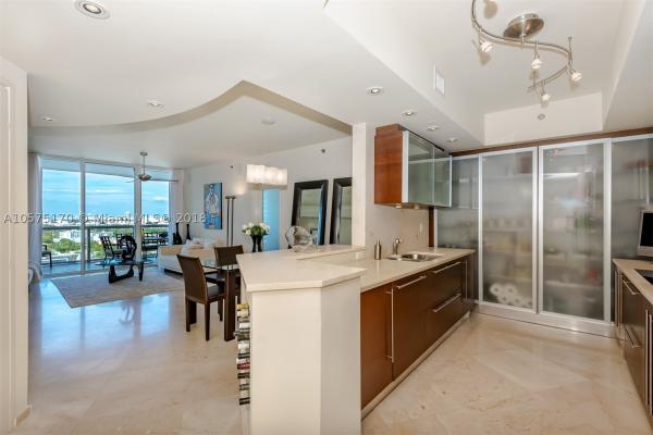 Icon South Beach, 450 Alton Rd #1904, Miami Beach, Florida 33139, image 2