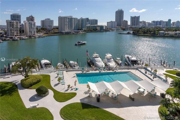 King Cole, 900 Bay Dr #708, Miami Beach, Florida 33141, image 2