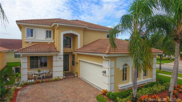Terracina, 825 Triana St, West Palm Beach, Florida 33413, image 2