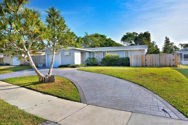 Beautiful Pines, 19731 SW 87th Pl, Cutler Bay, Florida 33157, image 2