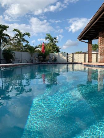 Kendale Lakes No HOA, 7704 SW 146th Ct, Kendale Lakes, Florida 33183, image 2
