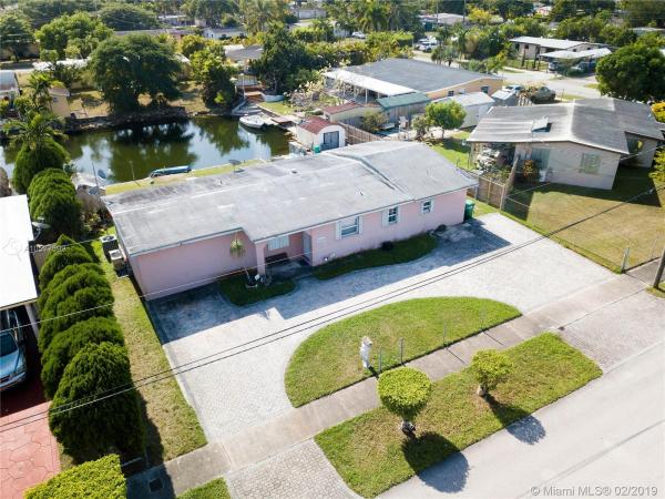 Westwood Lakes Residential, 11020 SW 43rd Ln, Westwood Lakes, Florida 33165, image 2